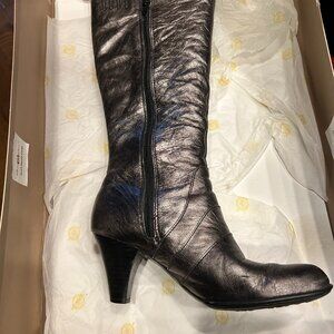 Born pewter boot size 7